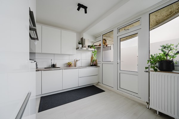 Medium property photo - Raadhuislaan 90, 3201 EL Spijkenisse